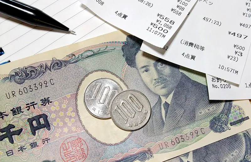家計管理のコツは？固定費・特別費など家計簿をつけるポイントをご紹介